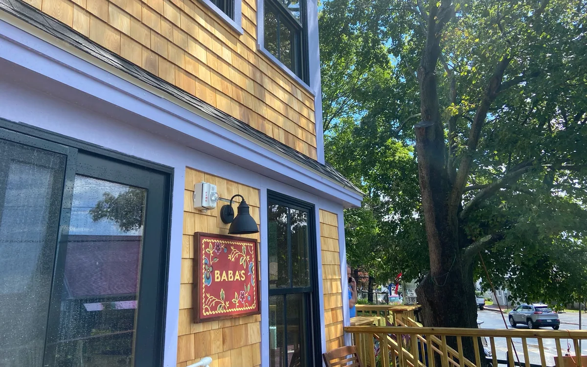 Baba's Cafe — restaurant photograph