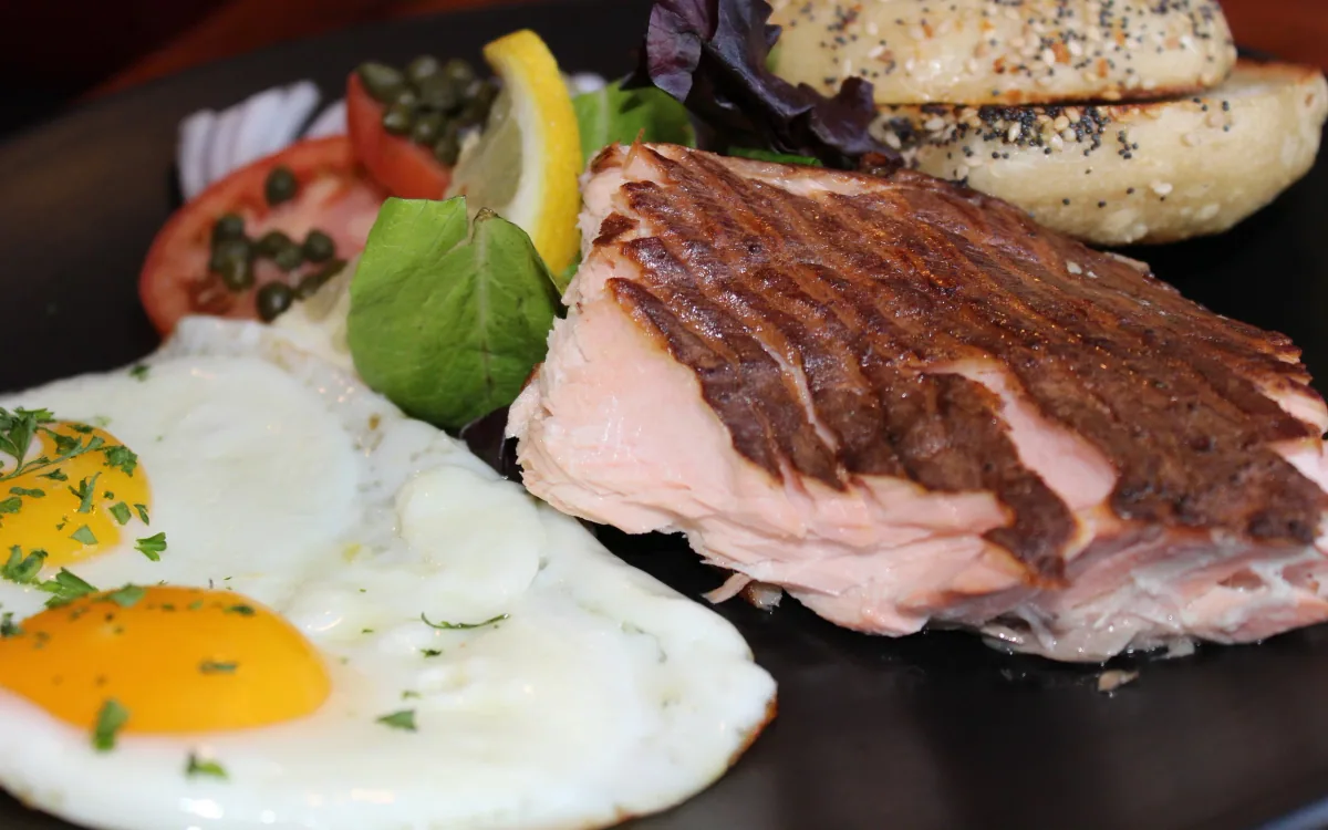 Bayside American Cafe — restaurant photograph