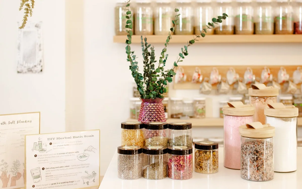 Botanically Curious — restaurant photograph