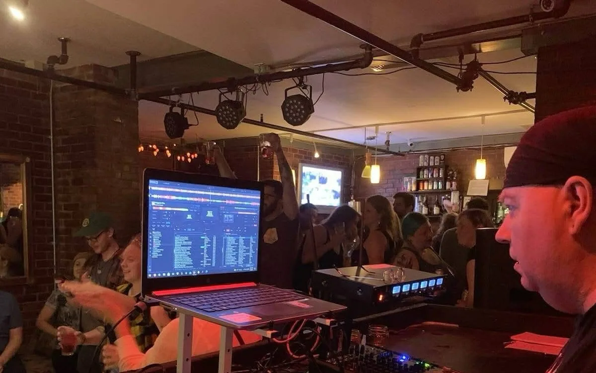 Busy karaoke at flask lounge in portland maine with DJ Cougar.
