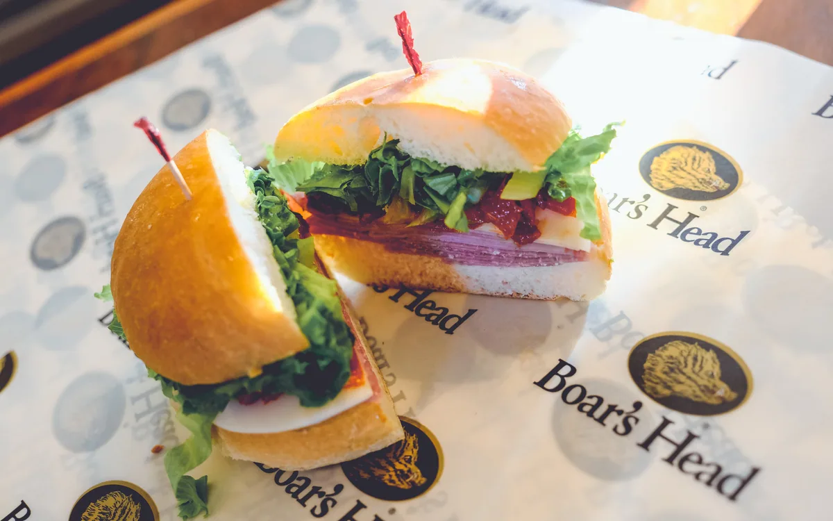 Leavitt & Sons — restaurant photograph