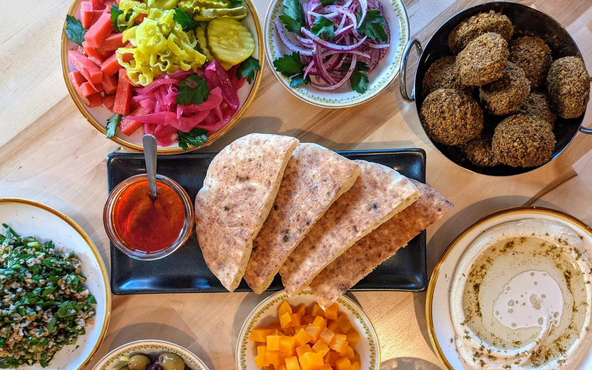 Nura — restaurant photograph