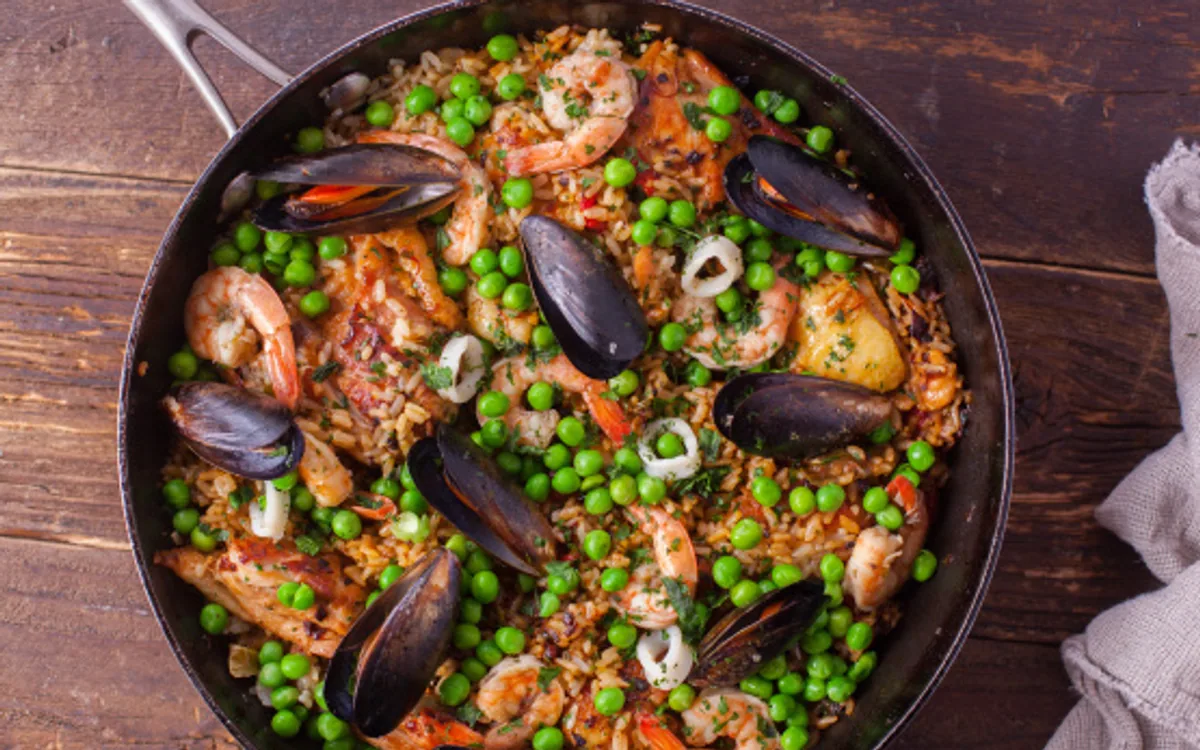 Paella Seafood — restaurant photograph