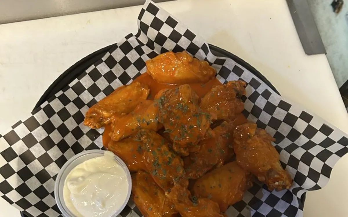 Chicken wings served at Ruski’s Tavern