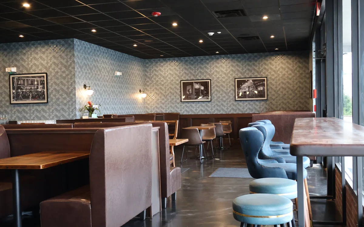 The Continental — restaurant photograph